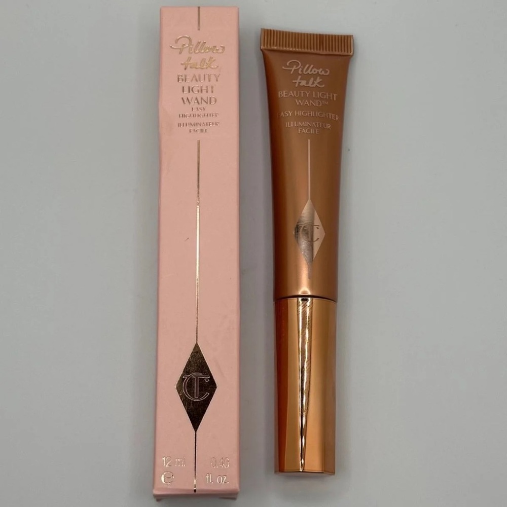 Charlotte Tilbury Beauty Light Wand - Pillow Talk Medium